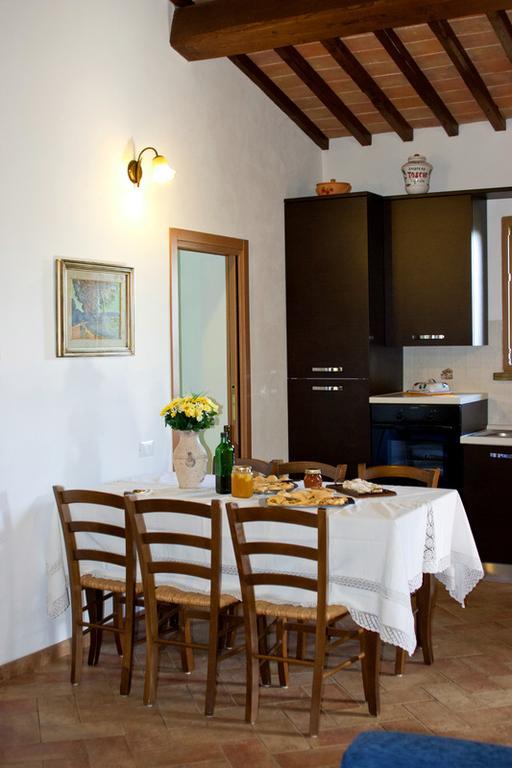 Agriturismo Rosa Dei Venti Pomarance Exterior photo